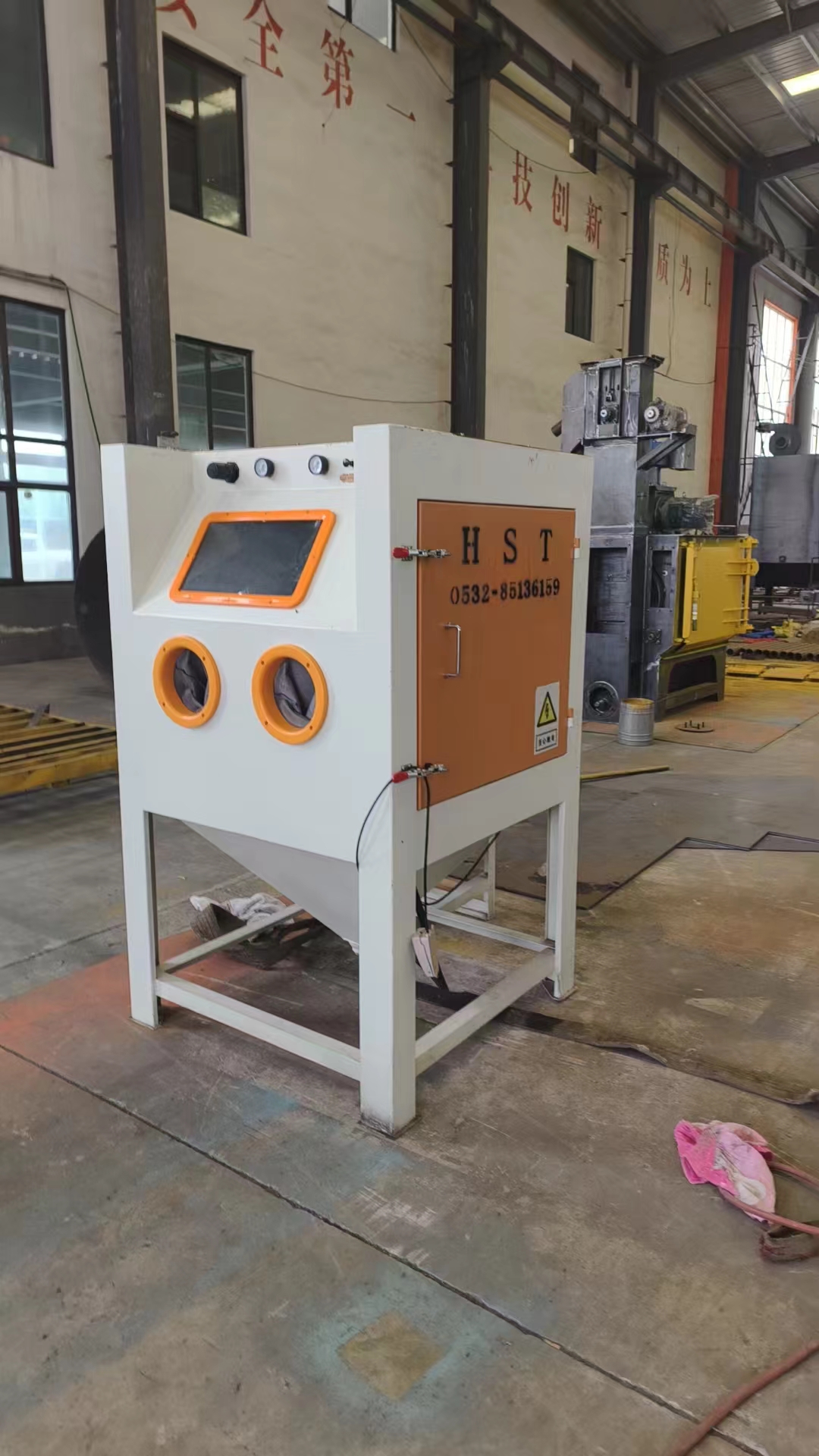 橡胶履带抛丸清理机_橡胶清理抛丸履带机视频_q326履带抛丸清理机